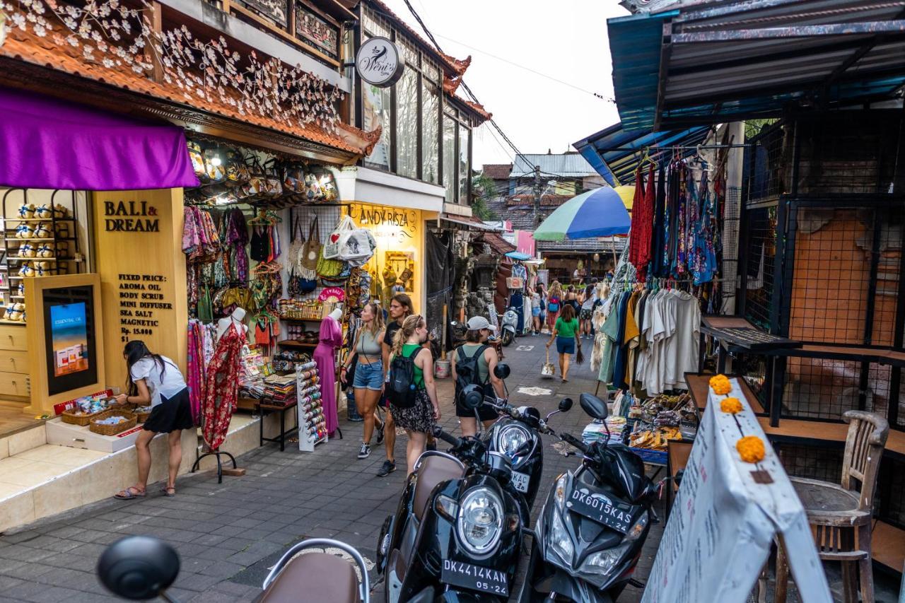 Maharani Hostel Ubud Exteriör bild